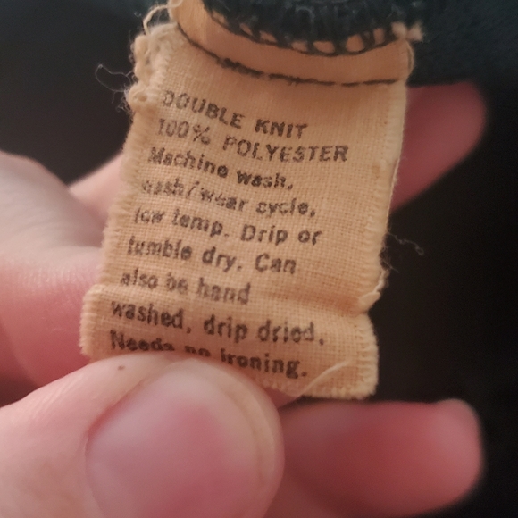 Green jacket with gold buttons & red stitching - Picture 5 of 5